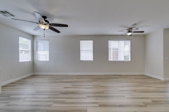 Building Photo - Silverado Ranch 3 bedroom home completely remodeled interior ready for immediate move in!