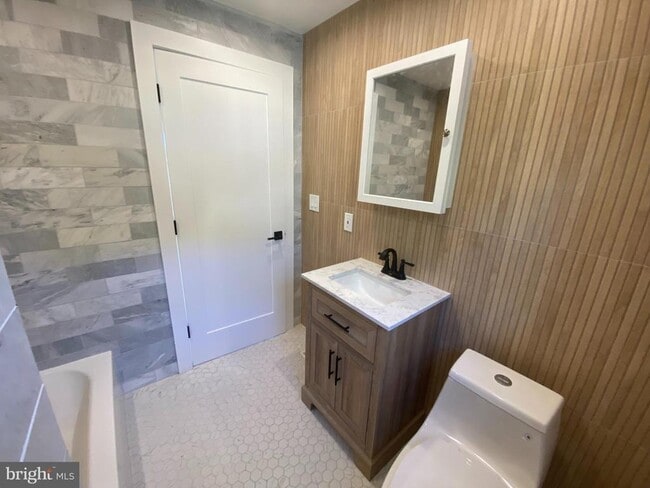 Building Photo - 1104 NJ-77