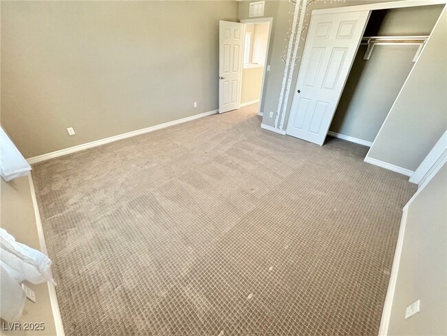 Building Photo - 3215 Alpine Aster Ave