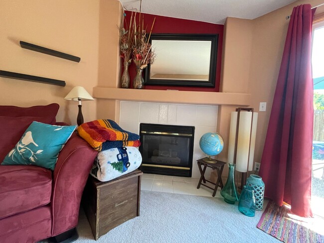 Building Photo - 3-Bedroom Home in Beaverton!