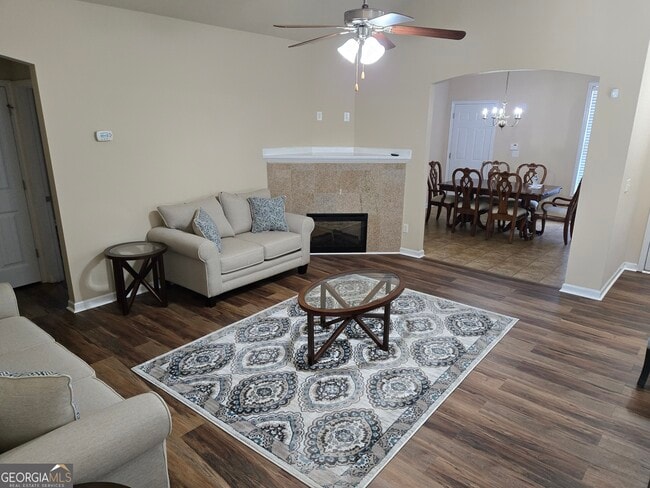 Building Photo - 7814 Bluefin Trail
