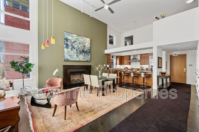 Building Photo - 33 Clementina St