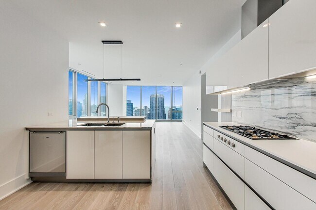 Building Photo - 363 E Wacker Dr
