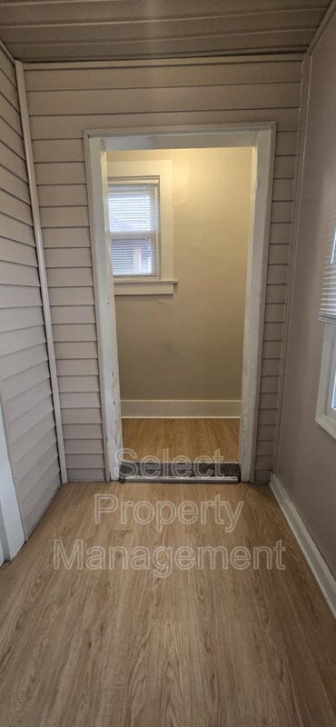 Building Photo - 611 1/2 Prospect Ave