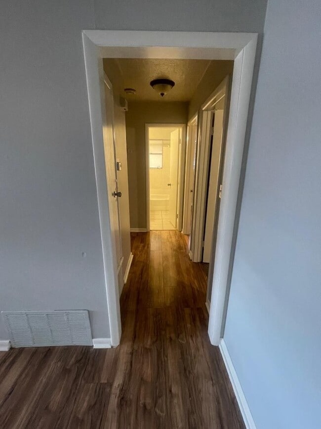 Building Photo - NORMAN HOME AVAILABLE FOR LEASE