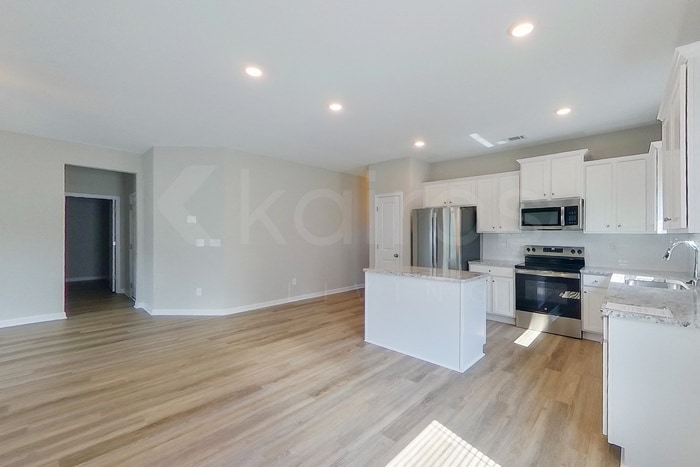 Building Photo - 7064 Foggy River Dr