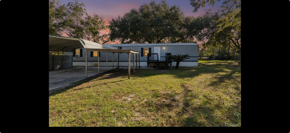 Primary Photo - 75567 Johnson Lake Rd