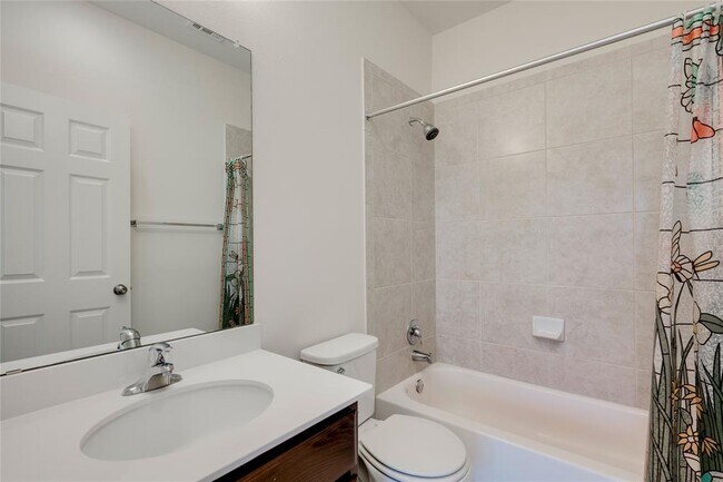 Building Photo - 7107 Calpe Dr