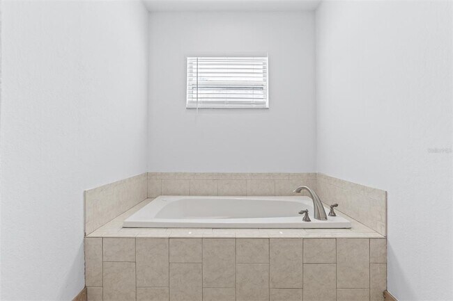 Building Photo - 8335 42nd Ave N