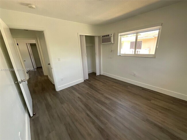 Building Photo - 1945 NW 29th St