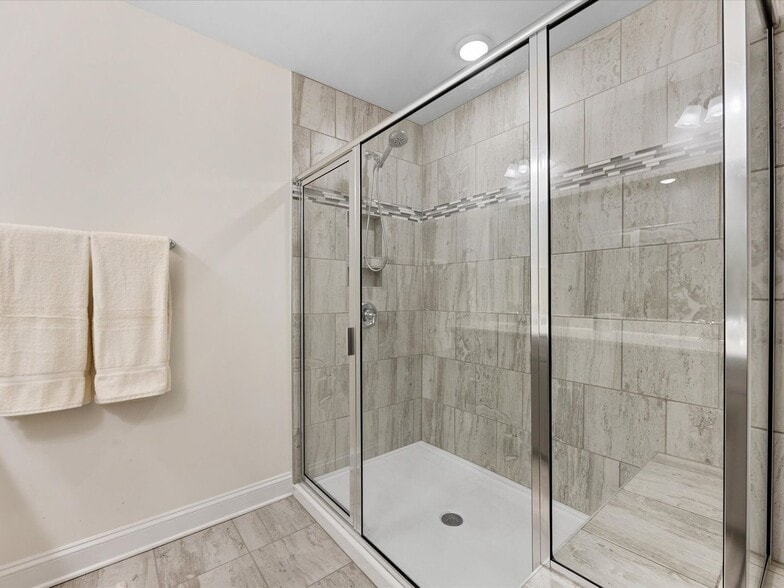 Building Photo - 2314 Creekmere Ln