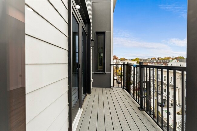 Building Photo - 24-28 Mt Pleasant St