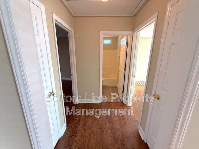 Building Photo - 6401 Currywood Pl