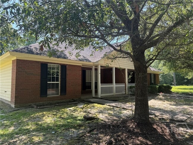 Primary Photo - 106 Trellis Way
