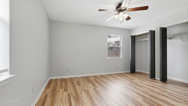 Building Photo - 7708 Shadow Bay Dr