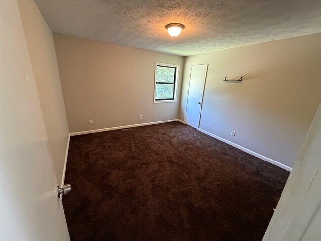 Building Photo - 1386 Williamsburg Ln