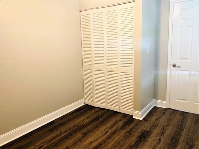 Building Photo - 3805 W Leona St