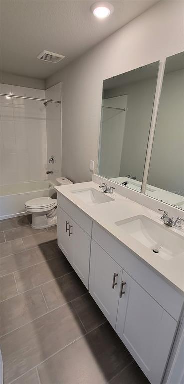 Building Photo - 17317 Cagan Crossings Blvd