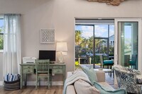 Building Photo - 901 30th Ct E