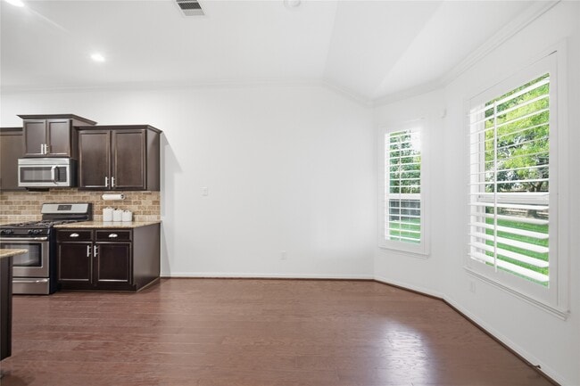 Building Photo - 3831 Daintree Park Dr