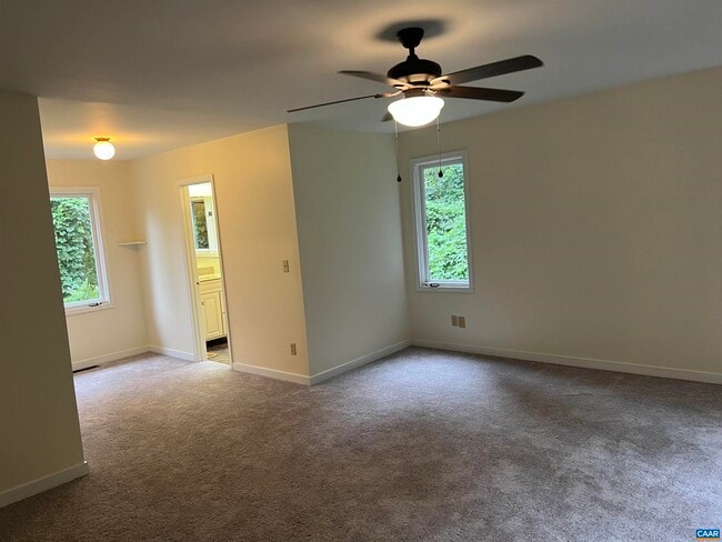 Building Photo - 14150 James River Rd