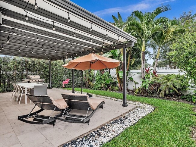 Building Photo - 4936 Whispering Way