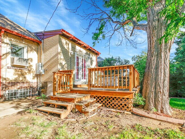 Building Photo - $2,295.00, 1 Bed, 1 Bath Home in Denver