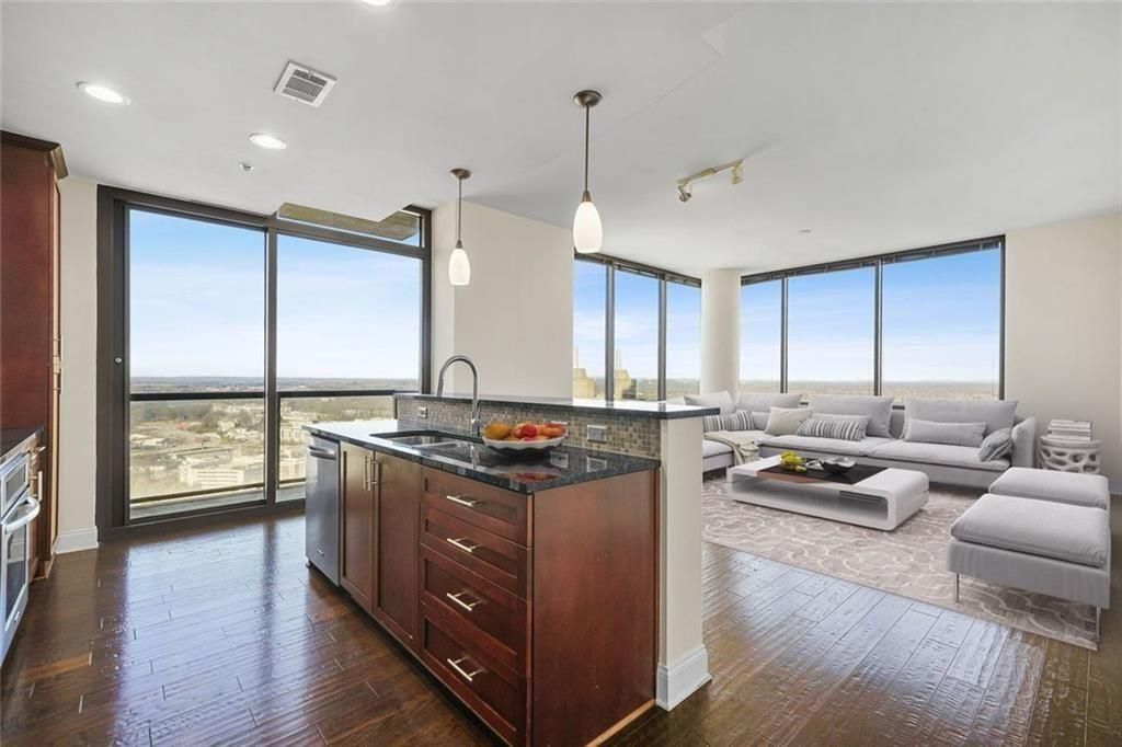 Building Photo - 270 17th St NW