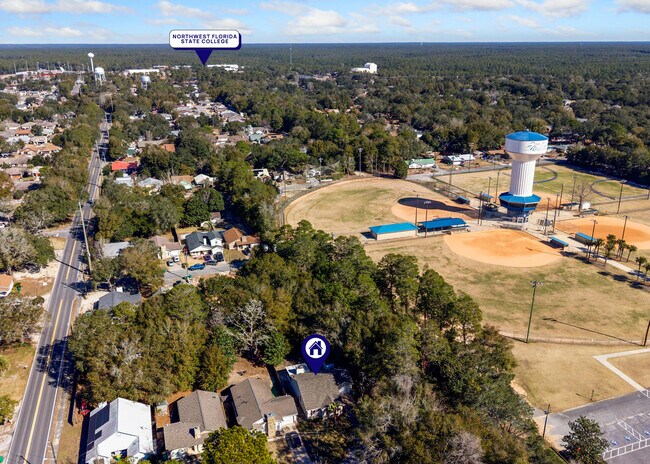 Building Photo - 206 Esmond Ct
