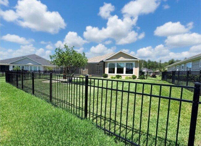 Building Photo - 174 Ryan Nicholas Dr