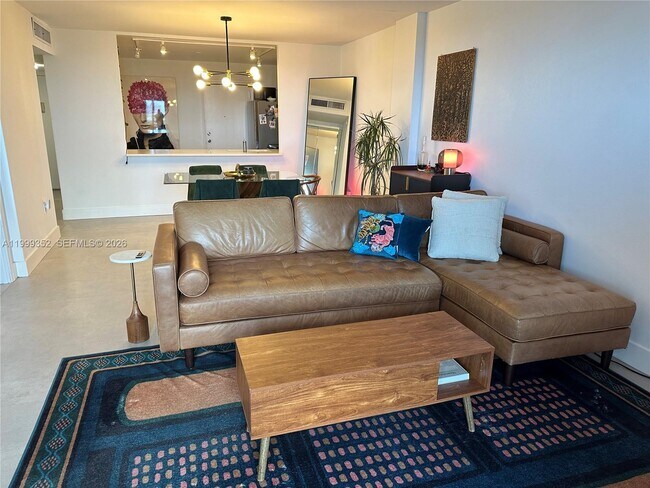 Building Photo - 1020 Meridian Ave