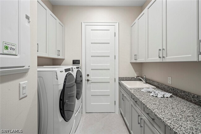 Building Photo - 8795 Calypso Ct