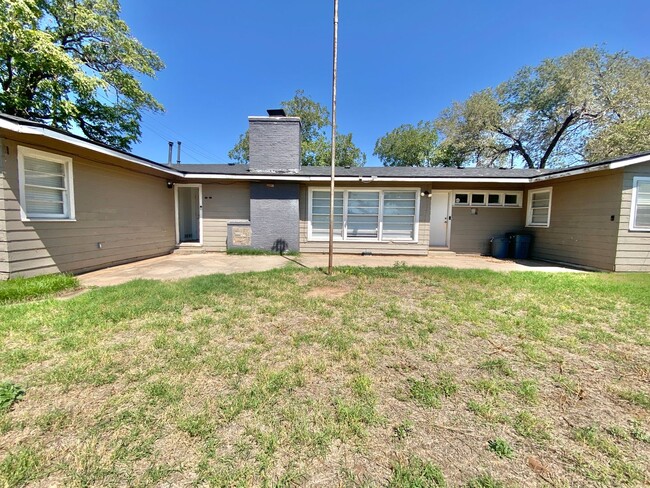 Building Photo - 4 bed near Texas Tech University and Lubbo...