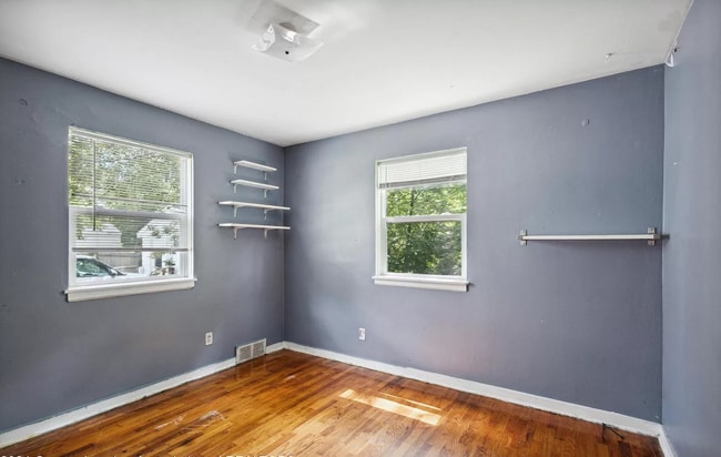 Building Photo - 1530 Snyder Rd