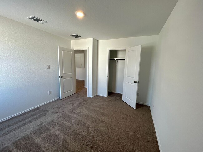 Building Photo - 5974 Companion Lp