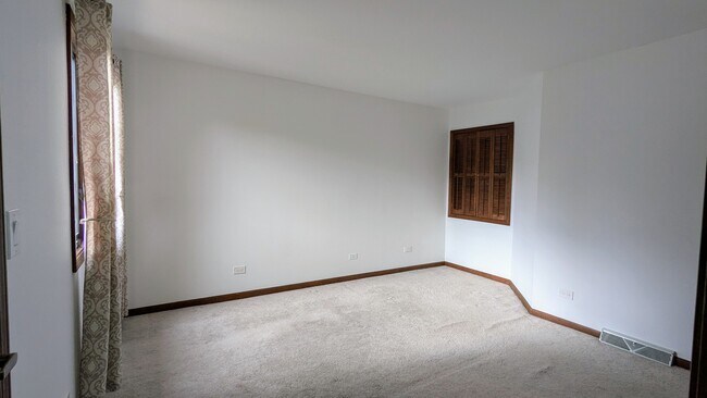 Building Photo - 1799 Monterey Ct