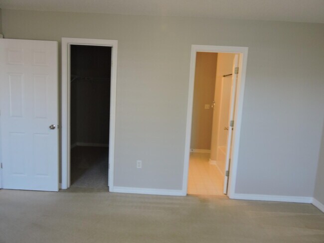 Building Photo - 4738 Connor Dr