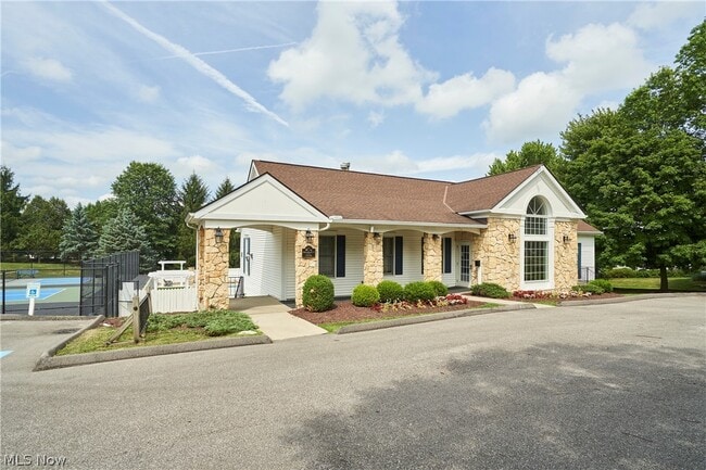 Building Photo - 7149 W Cross Creek Trail