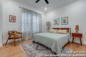 Building Photo - 211 Gibson