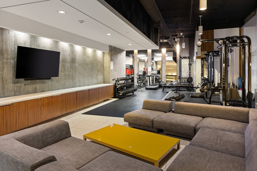 Lounge and Gym - 6735 Yucca St