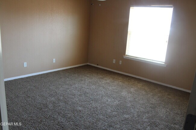 Building Photo - 4056 Tibuni Pl