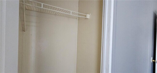 Building Photo - 4255 Smoke Creek Pkwy