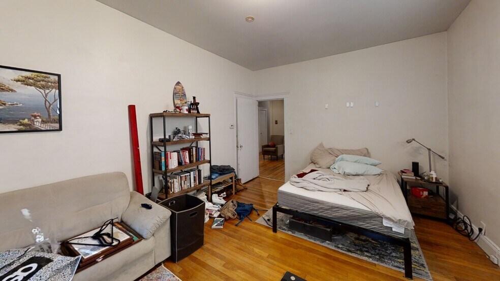 Building Photo - 99 Beals St