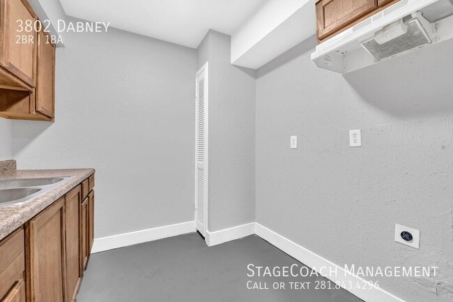 Building Photo - 3802 Dabney-