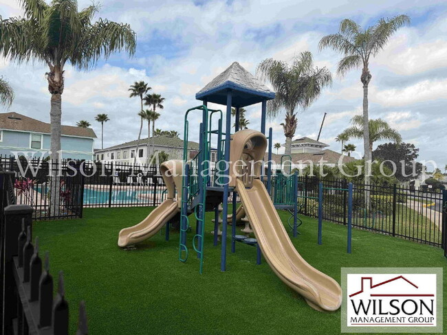 Building Photo - 5210 Windsor Lake Cir