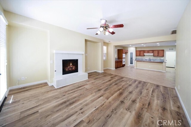 Building Photo - 38729 Clearbrook Dr