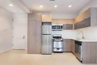 Building Photo - 2 bedroom in NEW YORK NY 10030