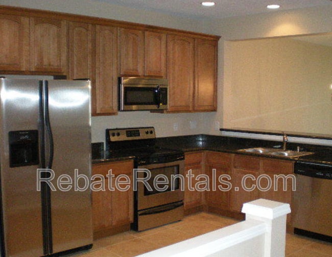 Building Photo - 13475 Stone Pond Dr