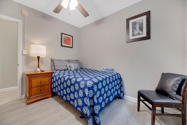 Building Photo - 121 New York Ave NW