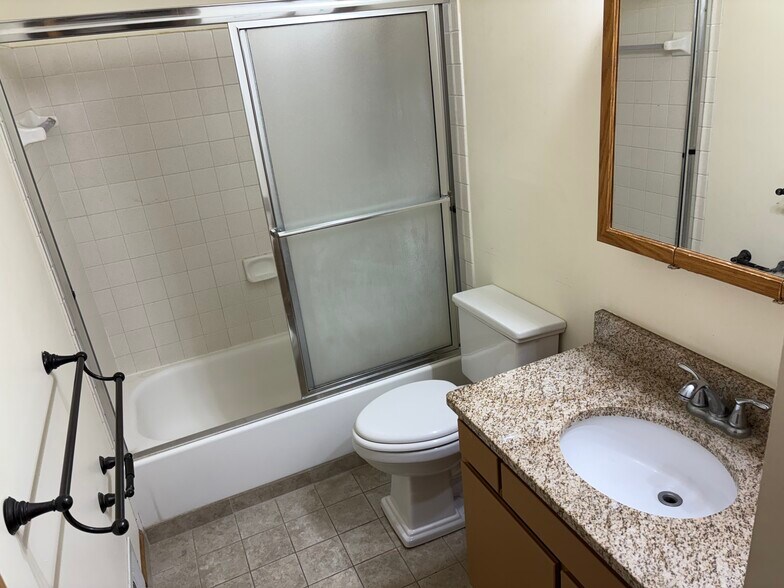 Building Photo - 4551 Scott Trl